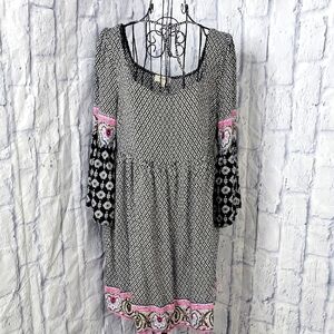 Umgee Black and Pink‎ Mini Dress with Flowy Sleeves